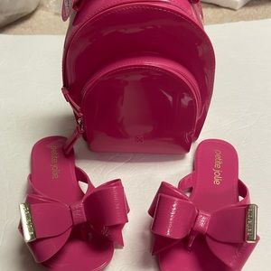 Girls Petite Jolie Nassau Pink Flip Flop and matching backpack